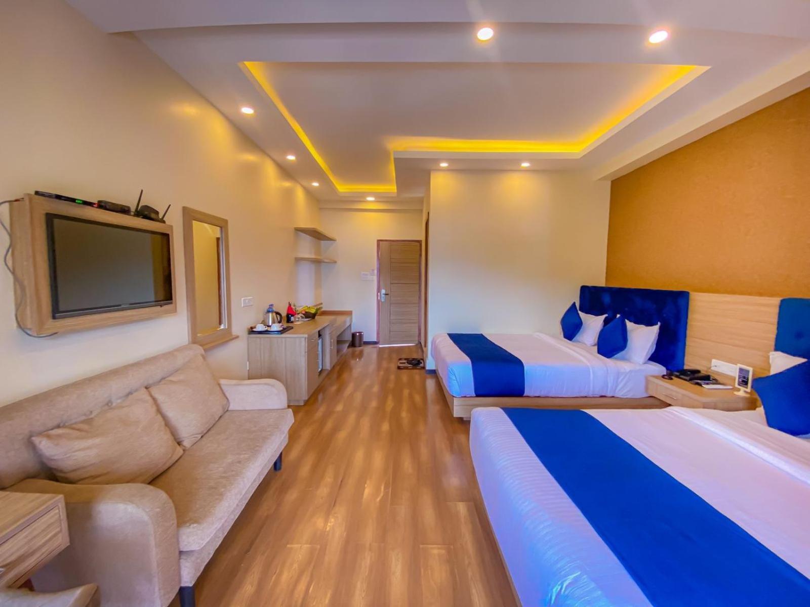 Majestic Lake Front Hotel & Suites Pokhara Zewnętrze zdjęcie